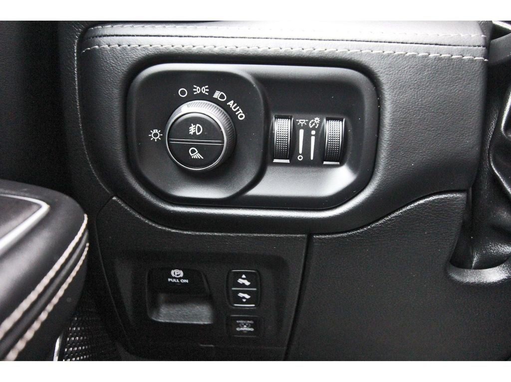 2023 RAM 1500 Limited