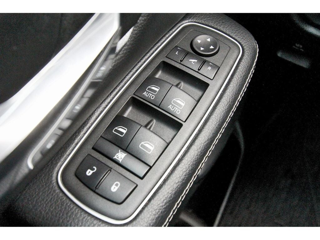 2022 RAM Ram 1500 Pickup Laramie - Photo 22