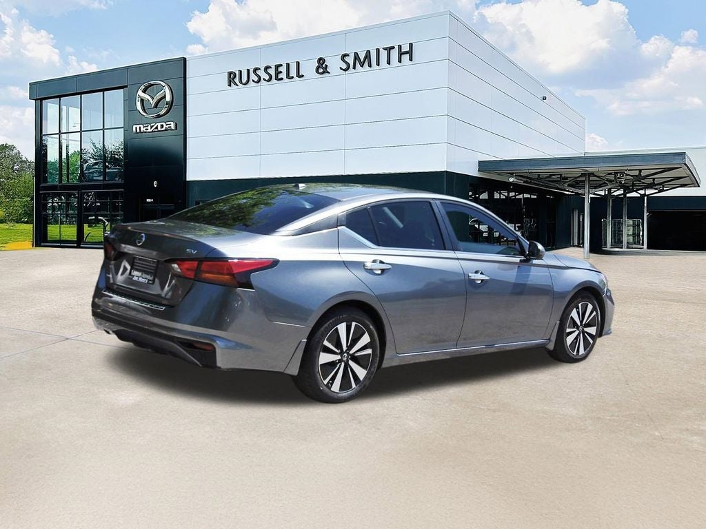 2022 Nissan Altima 2.5 SV