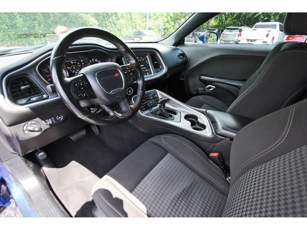 2020 Dodge Challenger SXT