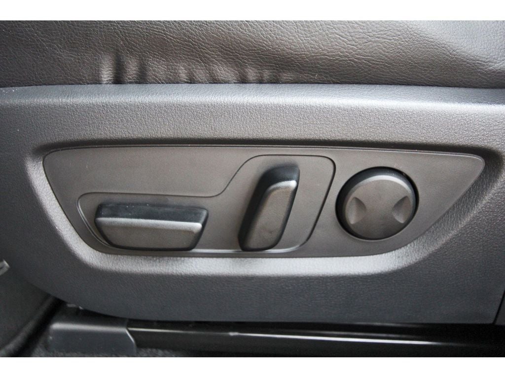 2025 Mazda Mazda CX-50 Hybrid Premium