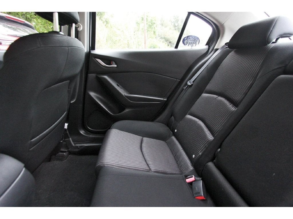 2015 Mazda Mazda3 i Touring