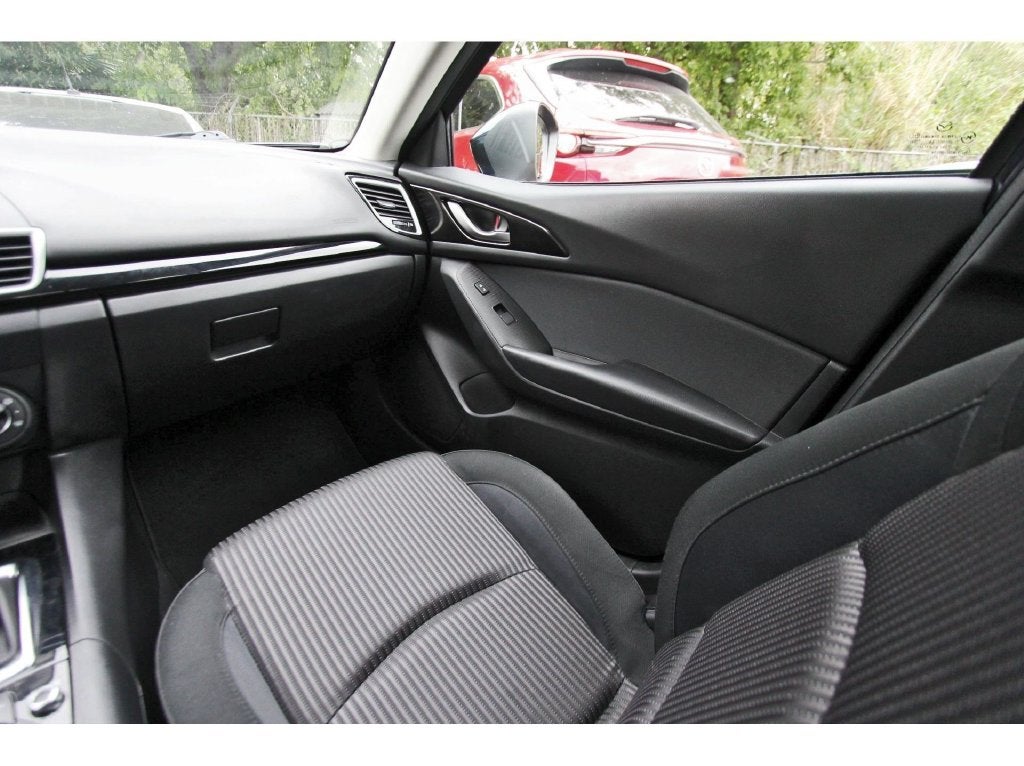 2015 Mazda Mazda3 i Touring