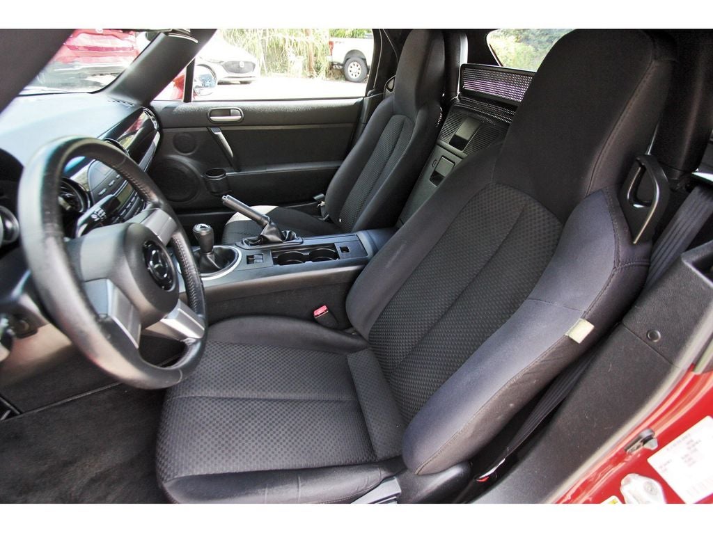 2006 Mazda Mazda Miata Base