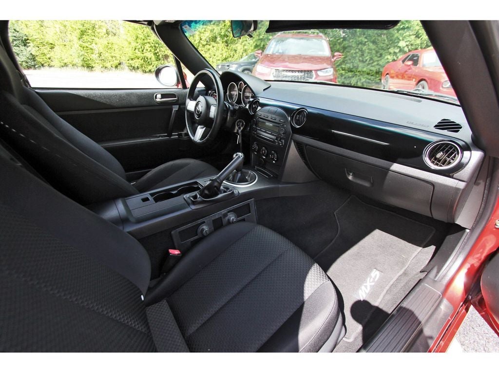 2006 Mazda Mazda Miata Base