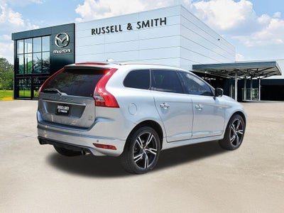 2017 Volvo XC60 T6 R-Design