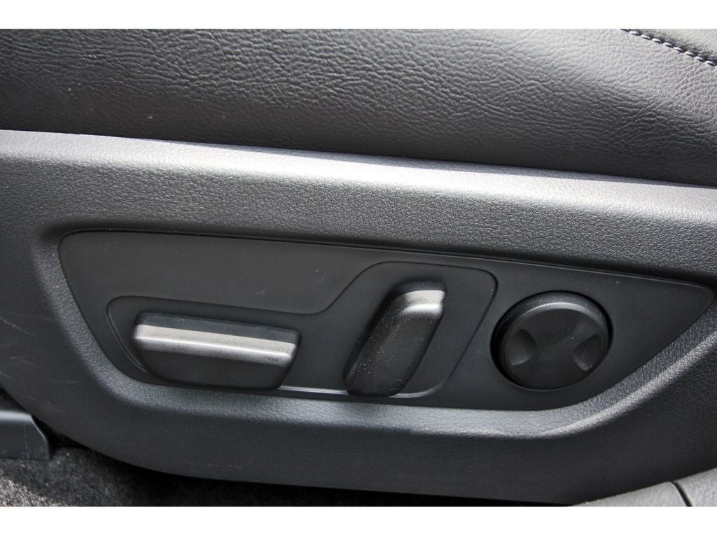2025 Mazda Mazda CX-50 Hybrid Premium
