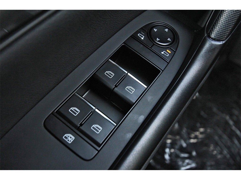 2025 Mazda Mazda CX-50 Hybrid Premium AWD