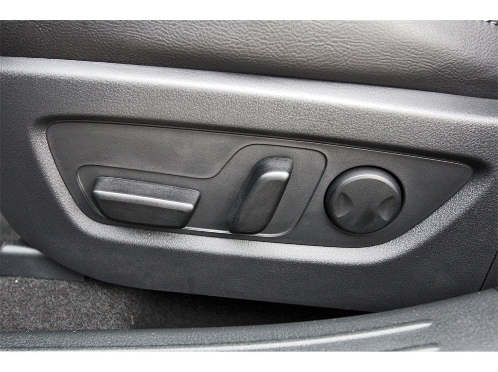 2025 Mazda Mazda CX-50 Hybrid Premium Plus