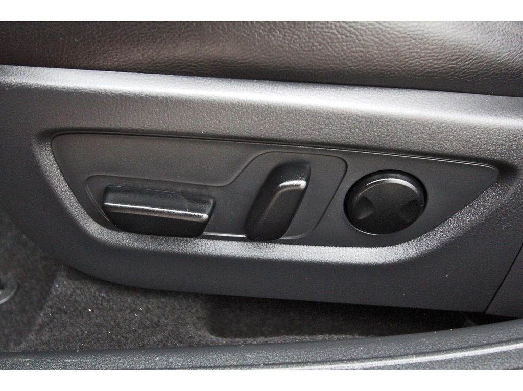 2025 Mazda Mazda CX-50 Hybrid Premium Plus