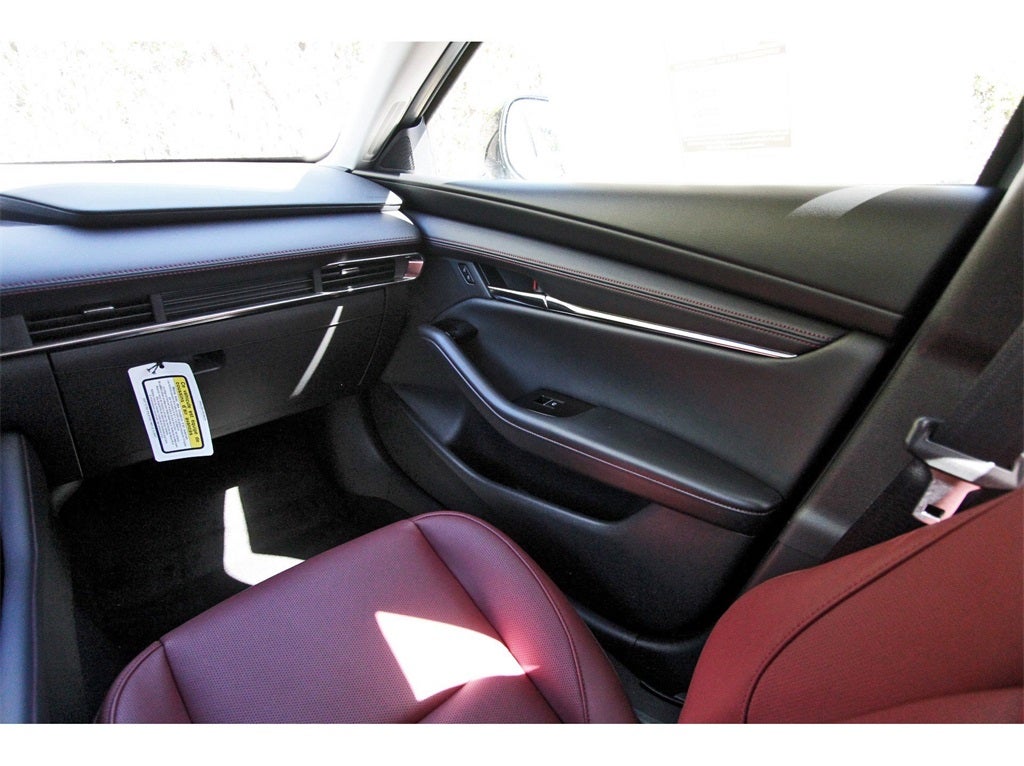 2026 Mazda Mazda3 Sedan 2.5 S Carbon Edition AWD