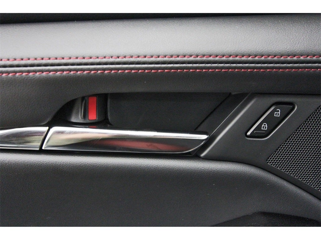 2025 Mazda Mazda3 Hatchback 2.5 S Carbon Edition AWD