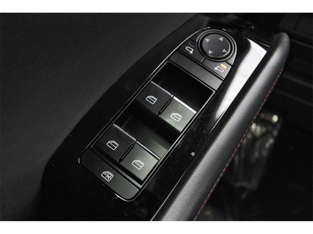 2025 Mazda Mazda3 Hatchback 2.5 S Carbon Edition AWD