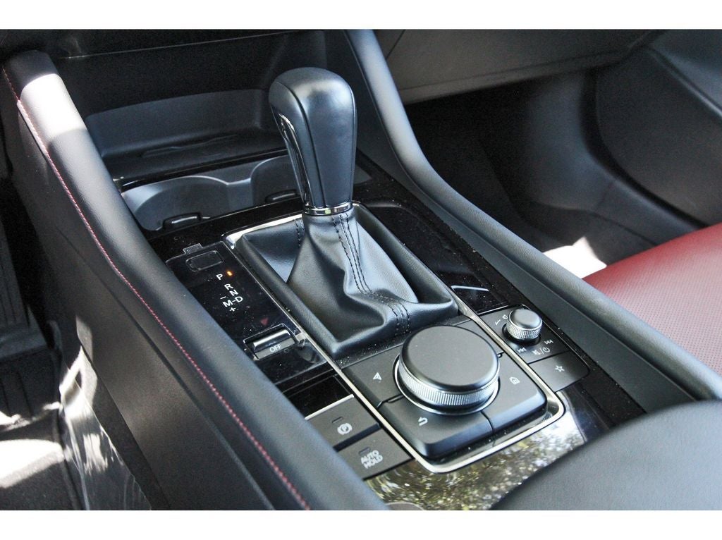 2025 Mazda Mazda3 2.5 S Carbon Edition