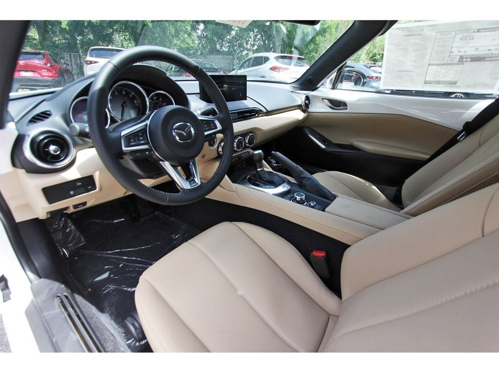 2026 Mazda Mazda MX-5 Miata RF Grand Touring