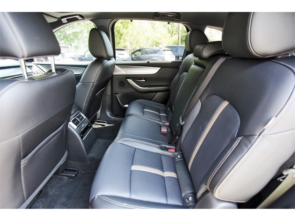 2025 Mazda Mazda CX-70 Plug-In Hybrid Premium Plus AWD