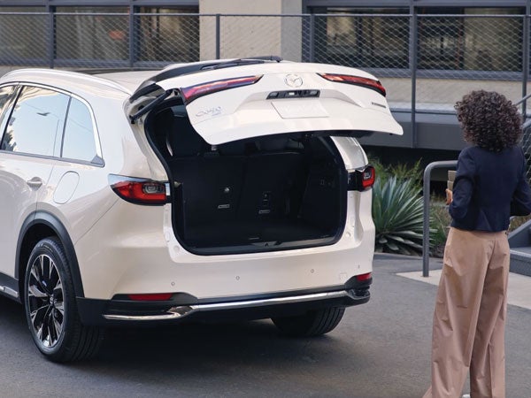 Russell & Smith Mazda in Houston TX